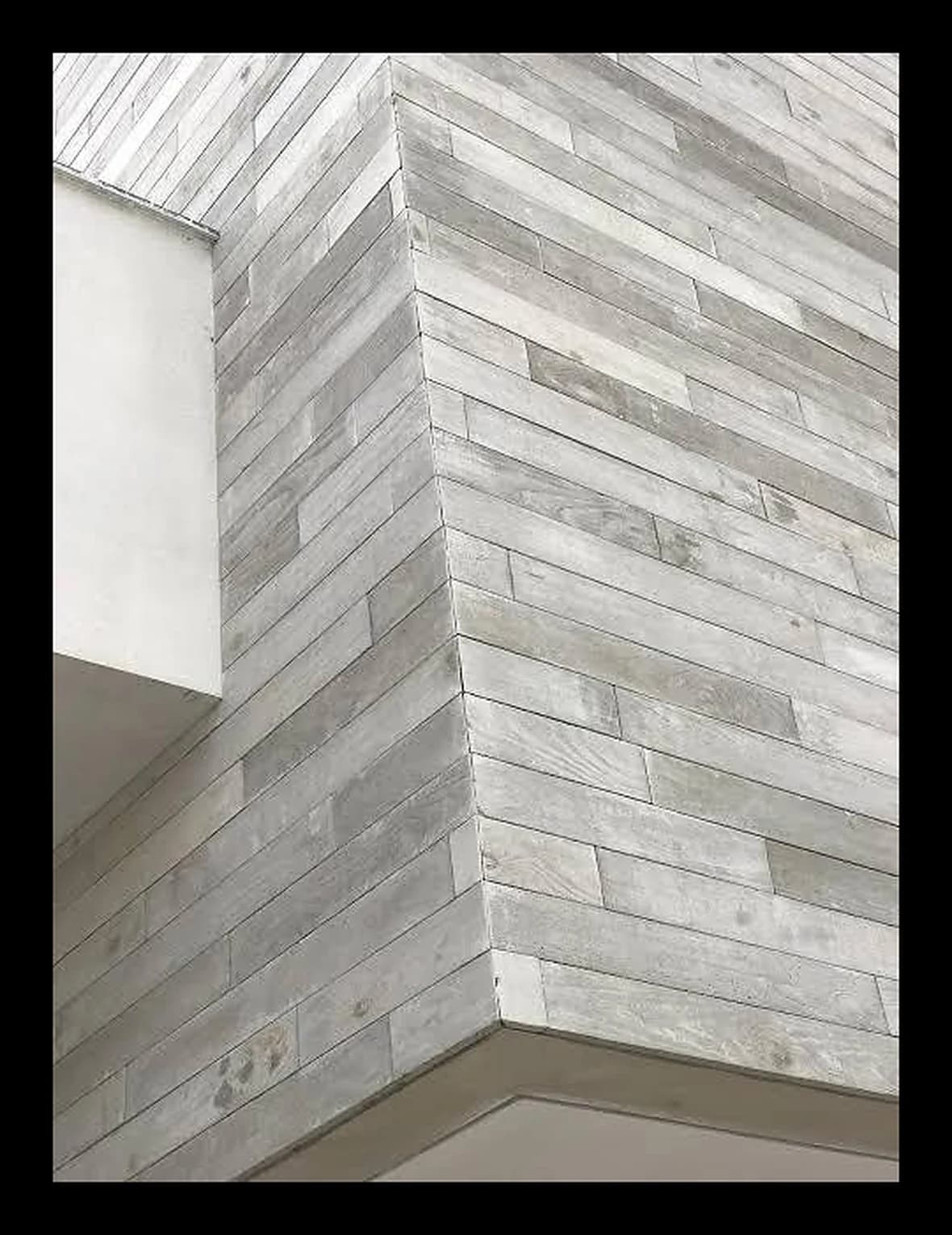 Revestimento Placa Cimentícia cimentício · Placa lisa de grande formato pra acabamento contemporâneo · Central do Concreto Ivoti RS